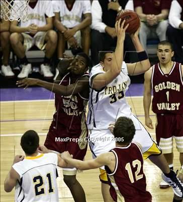 Thumbnail 3 in Golden Valley vs. Oak Ridge (D2 Sec. Final)#2 photogallery.
