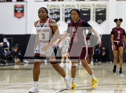 Thumbnail 3 in Bishop McNamara vs. Varsity Opponent photogallery.