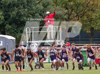Thumbnail 3 in UIL Cross Country 2A Finals (5K) photogallery.