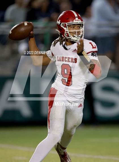 Thumbnail 2 in Orange Lutheran @ De La Salle photogallery.