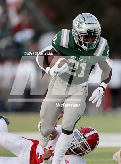 Thumbnail 3 in Orange Lutheran @ De La Salle photogallery.