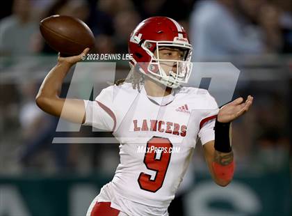 Thumbnail 3 in Orange Lutheran @ De La Salle photogallery.