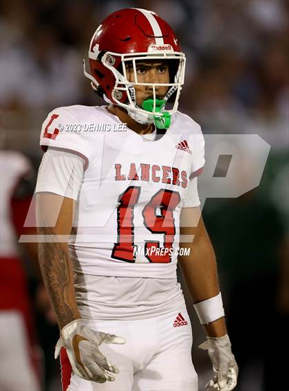 Thumbnail 3 in Orange Lutheran @ De La Salle photogallery.