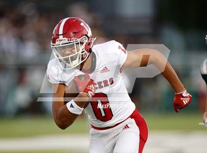 Thumbnail 3 in Orange Lutheran @ De La Salle photogallery.