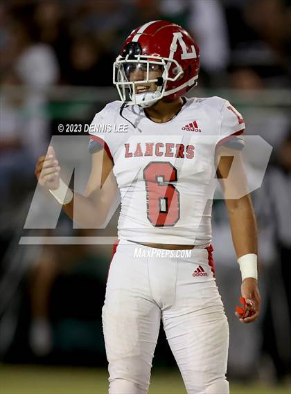 Thumbnail 3 in Orange Lutheran @ De La Salle photogallery.