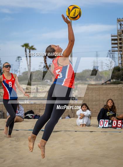 Thumbnail 3 in Foothill vs. Yorba Linda photogallery.