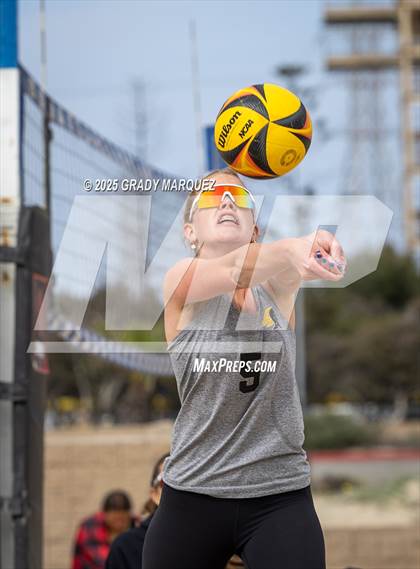 Thumbnail 3 in Foothill vs. Yorba Linda photogallery.