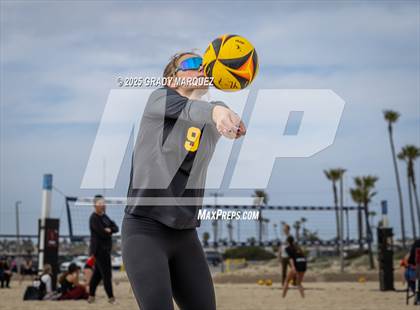 Thumbnail 3 in Foothill vs. Yorba Linda photogallery.