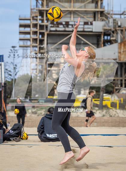Thumbnail 3 in Foothill vs. Yorba Linda photogallery.