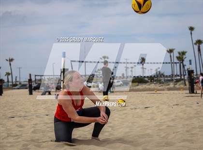 Thumbnail 3 in Foothill vs. Yorba Linda photogallery.