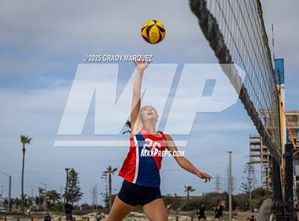Thumbnail 1 in Foothill vs. Yorba Linda photogallery.