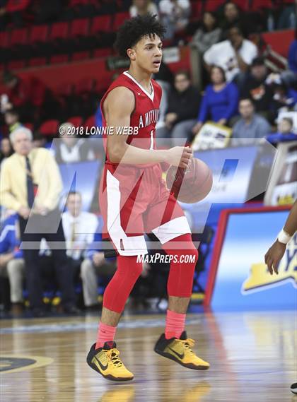 Thumbnail 3 in Irondequoit vs. Amityville (NYSPHSAA Class A Semifinal) photogallery.