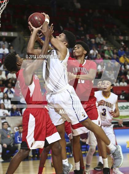 Thumbnail 2 in Irondequoit vs. Amityville (NYSPHSAA Class A Semifinal) photogallery.