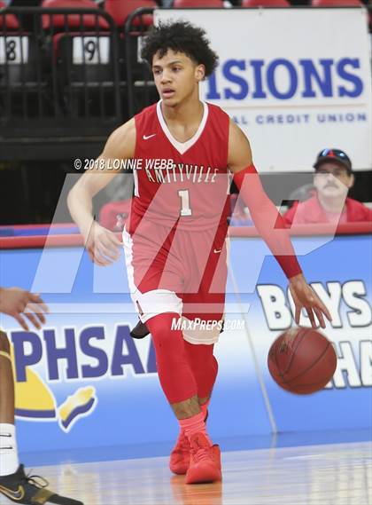 Thumbnail 1 in Irondequoit vs. Amityville (NYSPHSAA Class A Semifinal) photogallery.