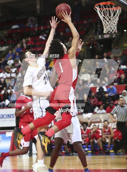 Thumbnail 2 in Irondequoit vs. Amityville (NYSPHSAA Class A Semifinal) photogallery.