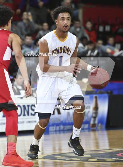 Thumbnail 1 in Irondequoit vs. Amityville (NYSPHSAA Class A Semifinal) photogallery.