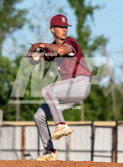 Thumbnail 3 in Destrehan @ Vandebilt Catholic photogallery.