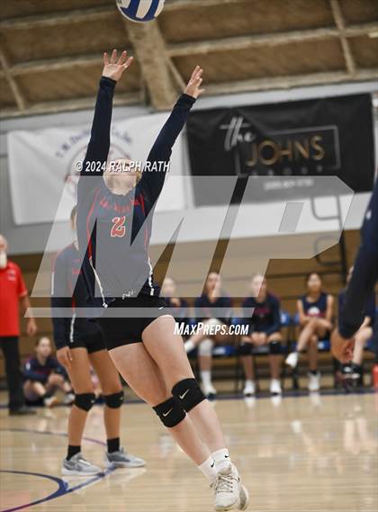 Thumbnail 2 in Orland vs Las Plumas (Eileen Mason Invitational) photogallery.