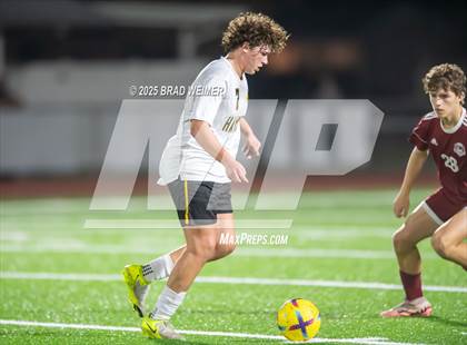 Thumbnail 2 in Haynes Academy vs E.D. White (bi-district playoff) photogallery.