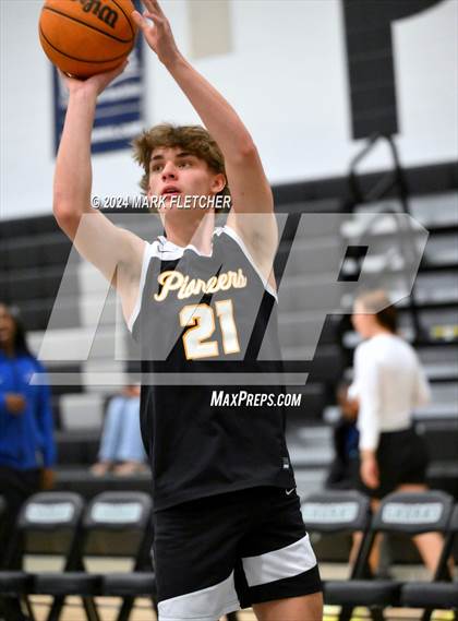 Thumbnail 1 in Atlantic vs David Crockett (Daytona Beach Sunshine Classic) photogallery.