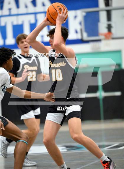 Thumbnail 1 in Atlantic vs David Crockett (Daytona Beach Sunshine Classic) photogallery.