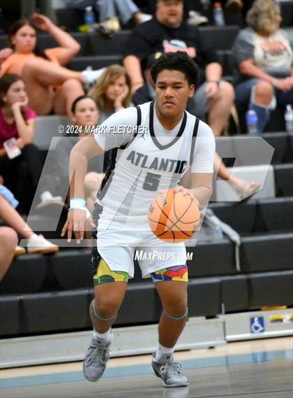 Thumbnail 3 in Atlantic vs David Crockett (Daytona Beach Sunshine Classic) photogallery.