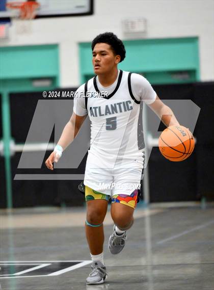 Thumbnail 3 in Atlantic vs David Crockett (Daytona Beach Sunshine Classic) photogallery.
