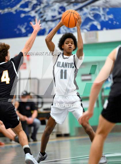 Thumbnail 1 in Atlantic vs David Crockett (Daytona Beach Sunshine Classic) photogallery.