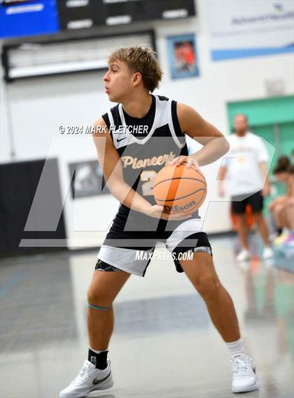 Thumbnail 1 in Atlantic vs David Crockett (Daytona Beach Sunshine Classic) photogallery.
