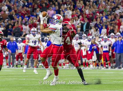 Thumbnail 2 in Westlake vs. North Shore (UIL 6A Division 1 Final) photogallery.