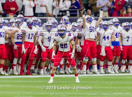 Thumbnail 2 in Westlake vs. North Shore (UIL 6A Division 1 Final) photogallery.