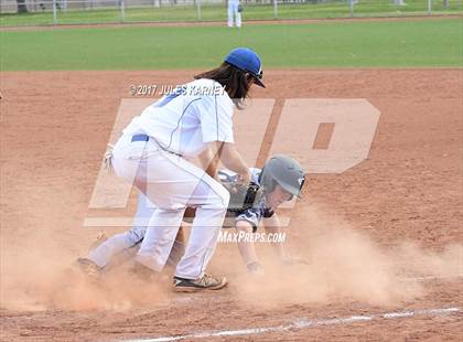 Thumbnail 3 in Calvary Chapel Christian vs. Lake Mead Christian Academy photogallery.