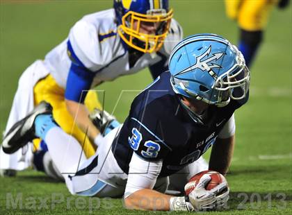 Thumbnail 3 in Corona del Mar vs. Nordhoff (CIF SoCal Regional D3 Final) photogallery.