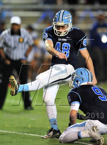 Thumbnail 1 in Corona del Mar vs. Nordhoff (CIF SoCal Regional D3 Final) photogallery.