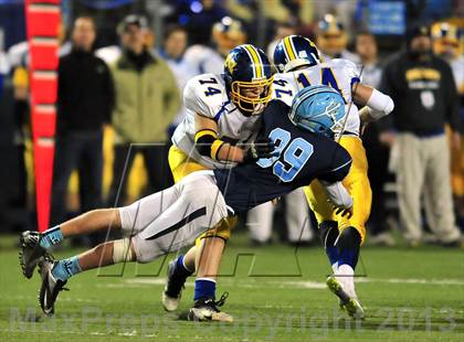 Thumbnail 3 in Corona del Mar vs. Nordhoff (CIF SoCal Regional D3 Final) photogallery.