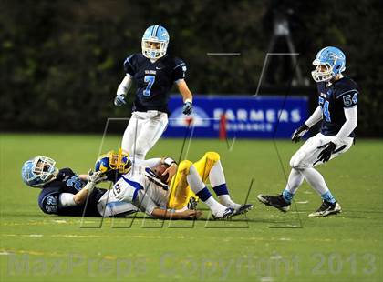 Thumbnail 1 in Corona del Mar vs. Nordhoff (CIF SoCal Regional D3 Final) photogallery.