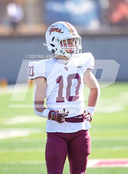 Thumbnail 1 in Georgetown vs. Dripping Springs (UIL 5A Bi-District Playoff) photogallery.