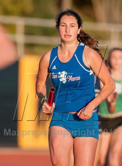 Thumbnail 3 in 2013 Ventura Invitational Girls 4X400 Relay photogallery.