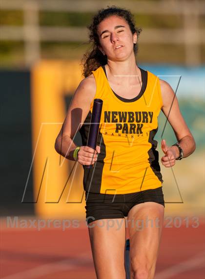 Thumbnail 1 in 2013 Ventura Invitational Girls 4X400 Relay photogallery.