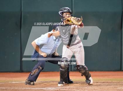 Thumbnail 3 in Grandview vs. Whitesboro (UIL Softball 3A Div 1 Final) photogallery.