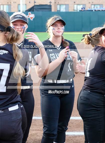 Thumbnail 3 in Grandview vs. Whitesboro (UIL Softball 3A Div 1 Final) photogallery.
