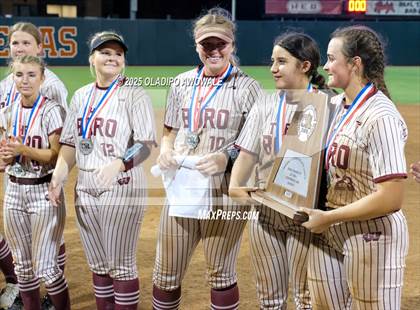 Thumbnail 3 in Grandview vs. Whitesboro (UIL Softball 3A Div 1 Final) photogallery.