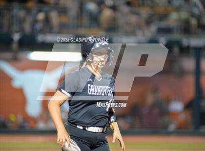 Thumbnail 1 in Grandview vs. Whitesboro (UIL 3A Softball Div 1 State Finals) photogallery.