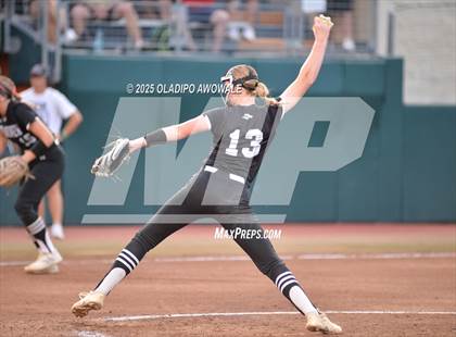 Thumbnail 3 in Grandview vs. Whitesboro (UIL Softball 3A Div 1 Final) photogallery.