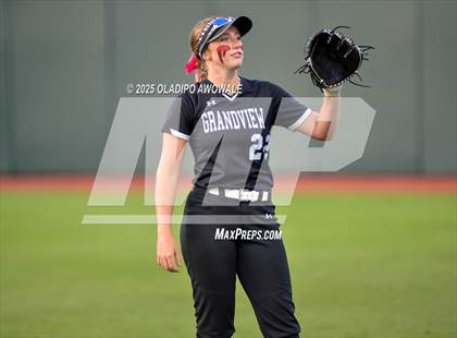 Thumbnail 3 in Grandview vs. Whitesboro (UIL Softball 3A Div 1 Final) photogallery.