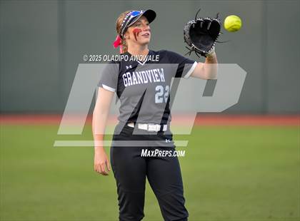 Thumbnail 1 in Grandview vs. Whitesboro (UIL Softball 3A Div 1 Final) photogallery.