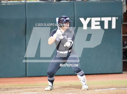 Thumbnail 2 in Grandview vs. Whitesboro (UIL Softball 3A Div 1 Final) photogallery.