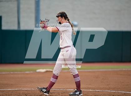 Thumbnail 2 in Grandview vs. Whitesboro (UIL Softball 3A Div 1 Final) photogallery.