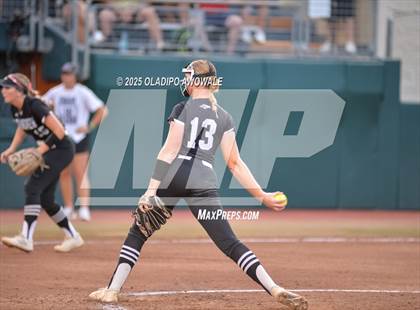 Thumbnail 1 in Grandview vs. Whitesboro (UIL 3A Softball Div 1 State Finals) photogallery.