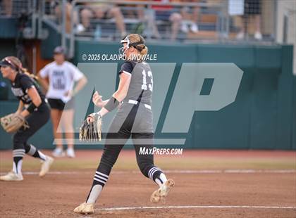 Thumbnail 2 in Grandview vs. Whitesboro (UIL Softball 3A Div 1 Final) photogallery.